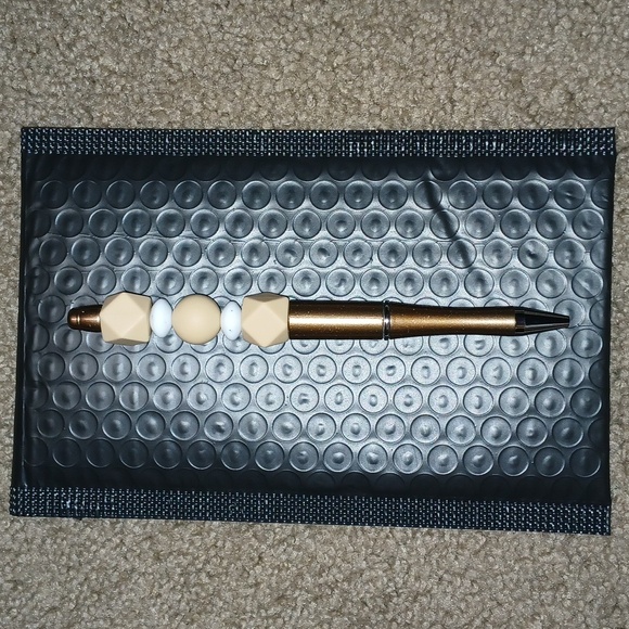 One of a kind custom beadable pens. - Picture 1 of 1